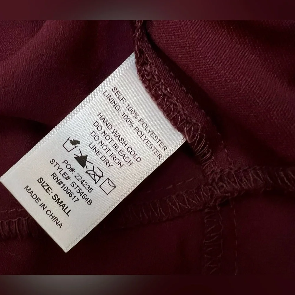 NWT~Burundy Balloon Sleeve Blouse Sz S, by Shinestar - Picture 9 of 9
